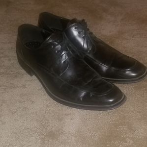 Kenneth Cole Blucher Dress Shoe